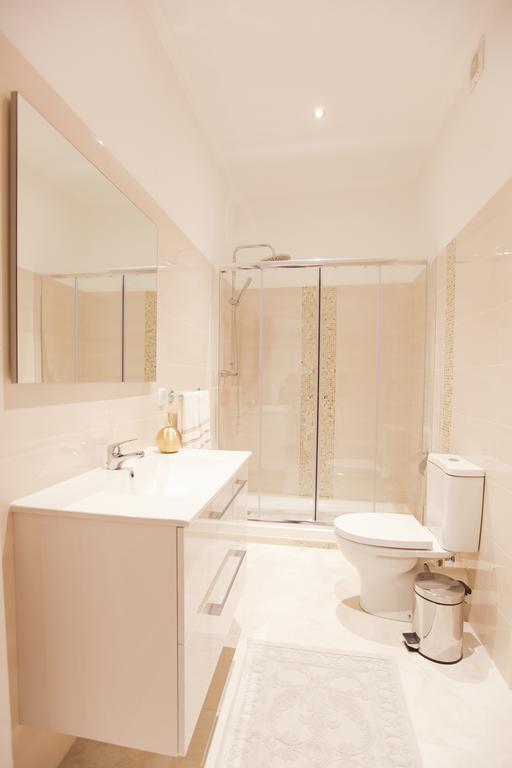 Glamorous Apartment Park Ed VII Lisboa الغرفة الصورة